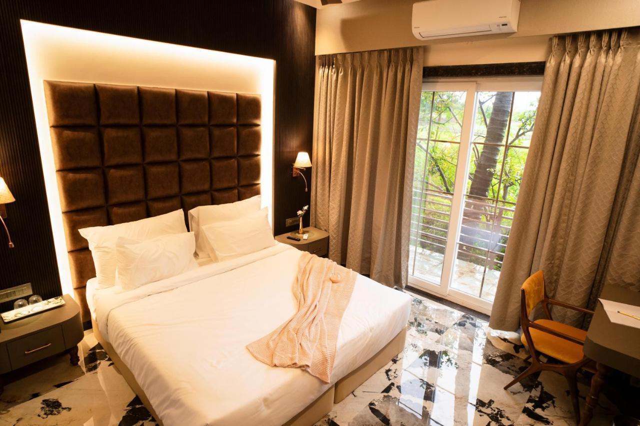 Gandharv Resorts Wai Kültér fotó